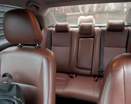 Белый Тойота Камри, объемом двигателя 2.5 л и пробегом 172 тыс. км за 9300 $, фото 2 на Automoto.ua