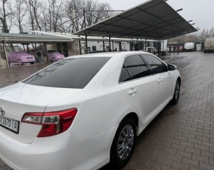 Белый Тойота Камри, объемом двигателя 2.5 л и пробегом 172 тыс. км за 9300 $, фото 6 на Automoto.ua