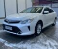 Белый Тойота Камри, объемом двигателя 2.49 л и пробегом 161 тыс. км за 16900 $, фото 1 на Automoto.ua