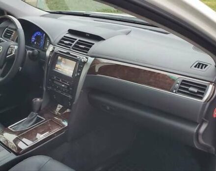 Белый Тойота Камри, объемом двигателя 2.5 л и пробегом 283 тыс. км за 15800 $, фото 17 на Automoto.ua