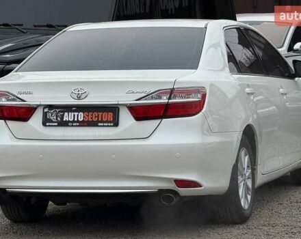 Белый Тойота Камри, объемом двигателя 2.49 л и пробегом 197 тыс. км за 16900 $, фото 10 на Automoto.ua