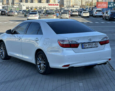 Белый Тойота Камри, объемом двигателя 2.49 л и пробегом 172 тыс. км за 16700 $, фото 6 на Automoto.ua
