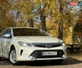 Тойота Камри 2016 в Харькове на Automoto.ua Белый Тойота Камри, объемом двигателя 2.49 л и пробегом 190 тыс. км за 16999 $, фото 14 на Automoto.ua