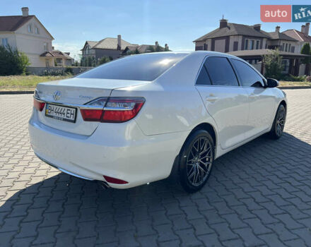 Белый Тойота Камри, объемом двигателя 2.49 л и пробегом 114 тыс. км за 17900 $, фото 5 на Automoto.ua