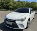Білий Тойота Камрі, об'ємом двигуна 2.5 л та пробігом 122 тис. км за 17200 $, фото 1 на Automoto.ua