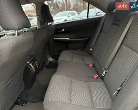 Белый Тойота Камри, объемом двигателя 2.49 л и пробегом 197 тыс. км за 16900 $, фото 14 на Automoto.ua