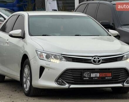 Белый Тойота Камри, объемом двигателя 2.49 л и пробегом 197 тыс. км за 16900 $, фото 5 на Automoto.ua