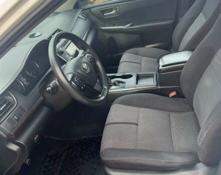 Белый Тойота Камри, объемом двигателя 2.5 л и пробегом 204 тыс. км за 13000 $, фото 9 на Automoto.ua
