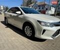 Белый Тойота Камри, объемом двигателя 2.49 л и пробегом 191 тыс. км за 15500 $, фото 1 на Automoto.ua