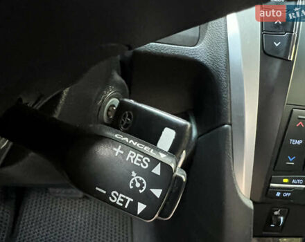 Белый Тойота Камри, объемом двигателя 2.49 л и пробегом 114 тыс. км за 17900 $, фото 26 на Automoto.ua