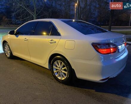 Белый Тойота Камри, объемом двигателя 2.49 л и пробегом 4 тыс. км за 23500 $, фото 3 на Automoto.ua