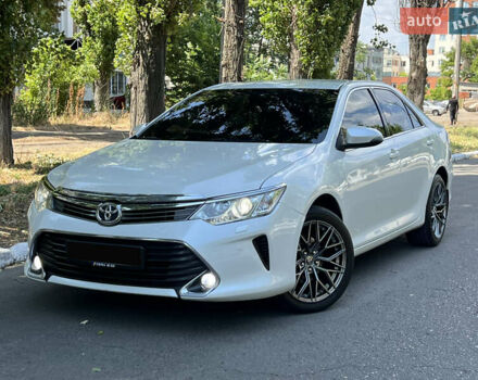 Белый Тойота Камри, объемом двигателя 2.49 л и пробегом 114 тыс. км за 17900 $, фото 15 на Automoto.ua