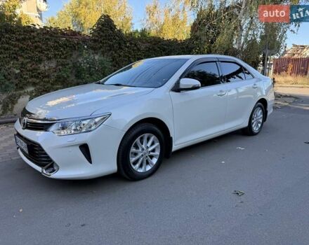 Белый Тойота Камри, объемом двигателя 2.49 л и пробегом 87 тыс. км за 18700 $, фото 10 на Automoto.ua
