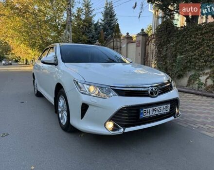 Белый Тойота Камри, объемом двигателя 2.49 л и пробегом 87 тыс. км за 18700 $, фото 28 на Automoto.ua