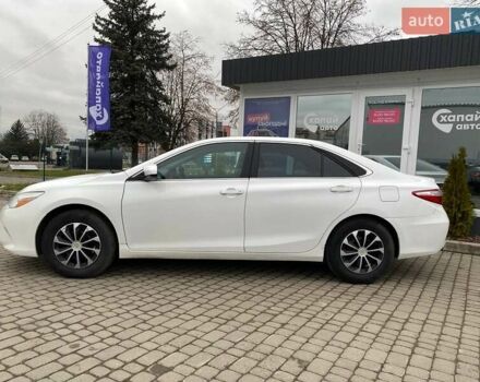 Білий Тойота Камрі, об'ємом двигуна 2.49 л та пробігом 165 тис. км за 13700 $, фото 5 на Automoto.ua