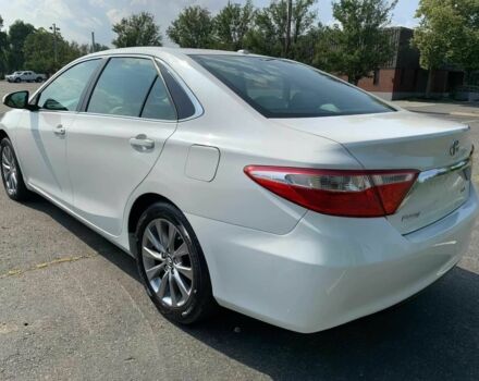 Белый Тойота Камри, объемом двигателя 2.5 л и пробегом 71 тыс. км за 3100 $, фото 3 на Automoto.ua