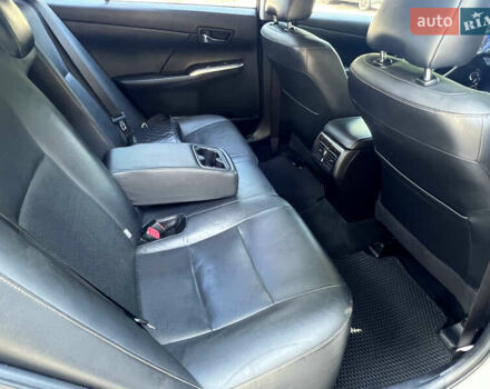 Белый Тойота Камри, объемом двигателя 2.49 л и пробегом 114 тыс. км за 17900 $, фото 19 на Automoto.ua