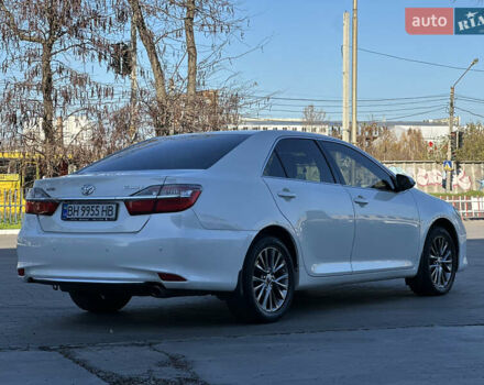 Белый Тойота Камри, объемом двигателя 2.49 л и пробегом 172 тыс. км за 16700 $, фото 5 на Automoto.ua