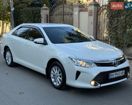 Белый Тойота Камри, объемом двигателя 2.49 л и пробегом 87 тыс. км за 18700 $, фото 3 на Automoto.ua