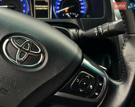 Белый Тойота Камри, объемом двигателя 2.49 л и пробегом 197 тыс. км за 16900 $, фото 24 на Automoto.ua