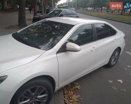 Білий Тойота Камрі, об'ємом двигуна 2.49 л та пробігом 107 тис. км за 13000 $, фото 4 на Automoto.ua