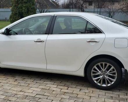 Белый Тойота Камри, объемом двигателя 2.5 л и пробегом 283 тыс. км за 15800 $, фото 2 на Automoto.ua