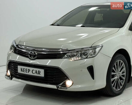 Білий Тойота Камрі, об'ємом двигуна 2.49 л та пробігом 171 тис. км за 15900 $, фото 7 на Automoto.ua