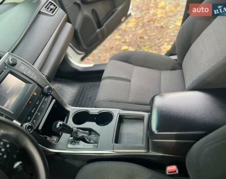 Белый Тойота Камри, объемом двигателя 2.5 л и пробегом 204 тыс. км за 13000 $, фото 8 на Automoto.ua