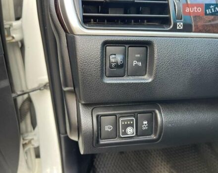 Білий Тойота Камрі, об'ємом двигуна 2.5 л та пробігом 198 тис. км за 15500 $, фото 20 на Automoto.ua