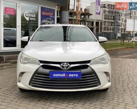 Білий Тойота Камрі, об'ємом двигуна 2.49 л та пробігом 165 тис. км за 13700 $, фото 2 на Automoto.ua