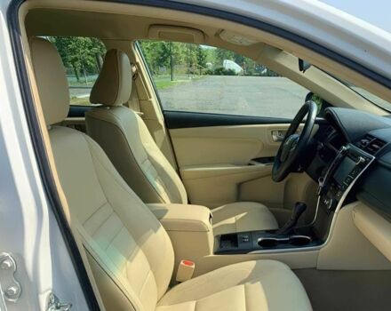 Білий Тойота Камрі, об'ємом двигуна 2.5 л та пробігом 72 тис. км за 4700 $, фото 9 на Automoto.ua