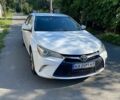 Белый Тойота Камри, объемом двигателя 2.49 л и пробегом 260 тыс. км за 14500 $, фото 1 на Automoto.ua