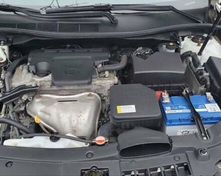 Белый Тойота Камри, объемом двигателя 2.5 л и пробегом 283 тыс. км за 15800 $, фото 23 на Automoto.ua