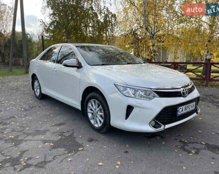Білий Тойота Камрі, об'ємом двигуна 2.5 л та пробігом 198 тис. км за 15500 $, фото 10 на Automoto.ua