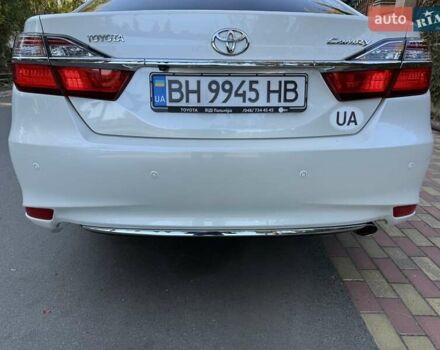 Белый Тойота Камри, объемом двигателя 2.49 л и пробегом 87 тыс. км за 18700 $, фото 96 на Automoto.ua