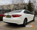 Белый Тойота Камри, объемом двигателя 2.5 л и пробегом 190 тыс. км за 13599 $, фото 6 на Automoto.ua