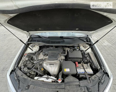 Белый Тойота Камри, объемом двигателя 2.49 л и пробегом 100 тыс. км за 18000 $, фото 36 на Automoto.ua