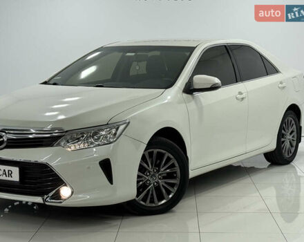 Білий Тойота Камрі, об'ємом двигуна 2.49 л та пробігом 171 тис. км за 15900 $, фото 1 на Automoto.ua