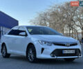 Белый Тойота Камри, объемом двигателя 2.49 л и пробегом 172 тыс. км за 16700 $, фото 3 на Automoto.ua
