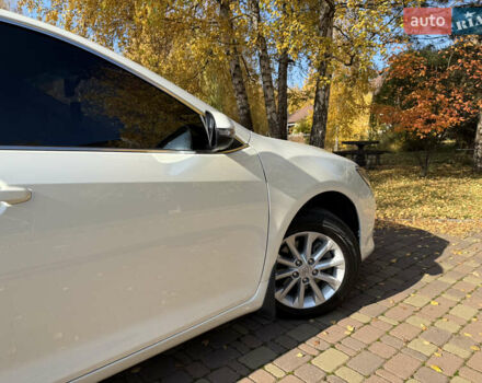 Тойота Камри 2016 в Харькове на Automoto.ua Белый Тойота Камри, объемом двигателя 2.49 л и пробегом 190 тыс. км за 16999 $, фото 32 на Automoto.ua