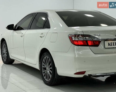 Білий Тойота Камрі, об'ємом двигуна 2.49 л та пробігом 171 тис. км за 15900 $, фото 12 на Automoto.ua
