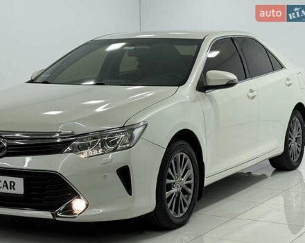 Білий Тойота Камрі, об'ємом двигуна 2.49 л та пробігом 171 тис. км за 15900 $, фото 4 на Automoto.ua