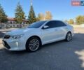 Белый Тойота Камри, объемом двигателя 2.49 л и пробегом 136 тыс. км за 17500 $, фото 1 на Automoto.ua
