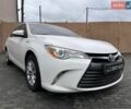 Белый Тойота Камри, объемом двигателя 2.5 л и пробегом 124 тыс. км за 16700 $, фото 3 на Automoto.ua