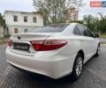 Белый Тойота Камри, объемом двигателя 2.5 л и пробегом 124 тыс. км за 16700 $, фото 7 на Automoto.ua