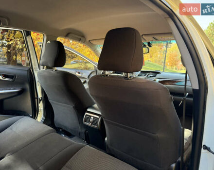 Тойота Камри 2016 в Харькове на Automoto.ua Белый Тойота Камри, объемом двигателя 2.49 л и пробегом 190 тыс. км за 16999 $, фото 17 на Automoto.ua