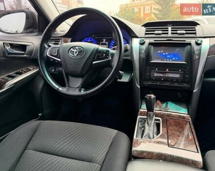 Белый Тойота Камри, объемом двигателя 2.49 л и пробегом 197 тыс. км за 16900 $, фото 18 на Automoto.ua