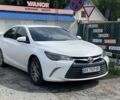 Білий Тойота Камрі, об'ємом двигуна 2.5 л та пробігом 158 тис. км за 12700 $, фото 1 на Automoto.ua