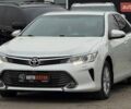 Белый Тойота Камри, объемом двигателя 2.49 л и пробегом 197 тыс. км за 16900 $, фото 3 на Automoto.ua