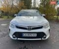Білий Тойота Камрі, об'ємом двигуна 2.5 л та пробігом 198 тис. км за 15500 $, фото 6 на Automoto.ua